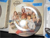 Collectible Plate - NIB - Annie and the Orphans