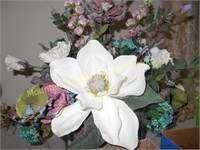 Magnagolia Silk Flower Arrangement