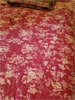 RED FLORAL BEDDING FULL SIZE-QUILTED, REVERSIBLE
