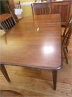 ASHLEY CHERRY TABLE WITH BUTTERFLY LEAF & 6 CHAIRS