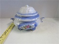 Beautiful small Made in Japan soup tureen / bowl