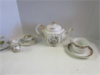 Sadler Made in England teapot & more