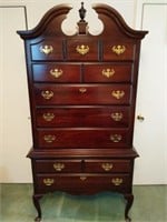 Kincaid Queen Anne Bonnet Top Highboy