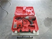 Milwaukee 1/2" Impact Wrench, M18 with charger