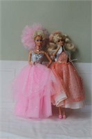 2 Dolls