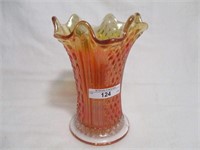 Fenton 5.5" mari Diamonds & Rib squatty vase