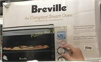 BREVILLE COMPACT SMART OVEN $200 RETAIL