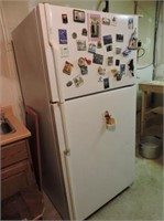 Maytag Plus Refrigerator, 33" x 31" x 67"