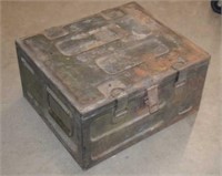 Vtg Metal Ammo Box