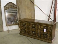 Wood Dresser w/Mirror, Approx 20"x68"x32"