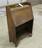 Vintage Secretary Desk, Approx 28"x44"x12"