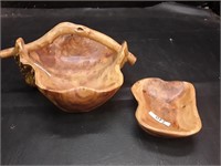 Decorative wooden bowls