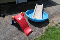 2 Slides & Baby Pool