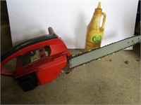Homelite XL Automatic Oiling Chainsaw w/Oil