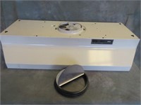 Range Hood w/Fan & Light -36"