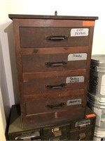 4 Drawer Wooden Tool Box & Contents