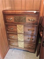 Vintage 4 Drawer Dresser, 29" x 43" x 17"
