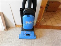 Hoover vac, wide path