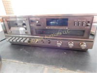 Sound Design radio / tape player