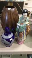 4 pieces, Chinese Porcelain lady, blue German