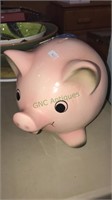 Goebel pink piggy bank with a lock and key, 8