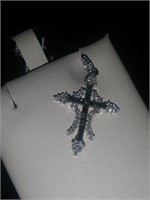 10 K Diamond Cross