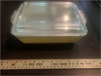 Pyrex Container with Cover