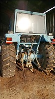 FORD 4610 TRACTOR WITH NEW RUBBER