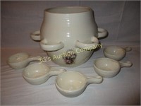 Soup Tureen with 5 Soup Bowls