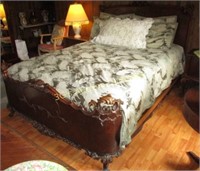 Tiger Oak Queen Size Bed