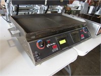 One New Star Pro-Max Two Sided Grill, 220 Volt, 1