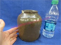 antique quart size stone jar (chipped)