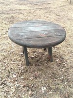 Round Outdoor Coffee Table