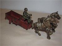 Cast Iron Horse and wagon set