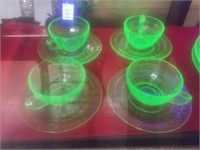 Lot of 4 Vaseline Glass Cup & Saucers