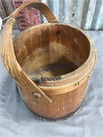 Wood bucket, no lid