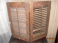 Small Wooden shutter