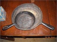 Pair of Cast iron skillets