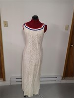 EYELET LACE DRESS 1960'S  SMALL