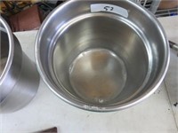 ROUND INSERT PANS