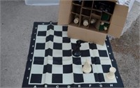 Large Chess Set (Plastic)