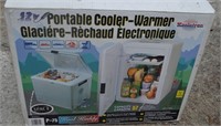 New In Box Koolatron 12v Portable Cooler Warmer