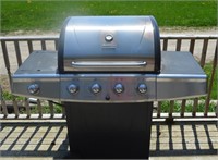 Char Broil BBQ & Tank With Side Burner