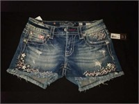 Miss Me jean shorts size 27