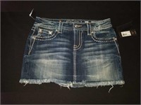 Miss Me jean skirt size 27