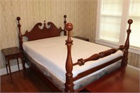 FULL SIZE ANTIQUE CHERRY BED