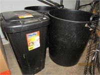 3 Black Trash Cans