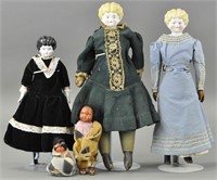 LOT OF FIVE MISCELLANEOUS DOLLS