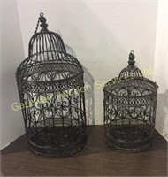 2 metal bird cages