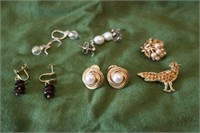 4 Pairs of Earrings, Gold Runner Pin